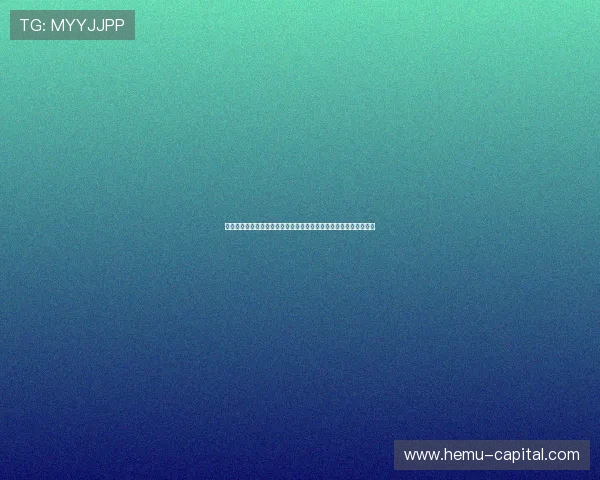 蓝鲸母鲸对决虎鲸母系联盟的力量与生存博弈全纪录海洋巅峰生态战